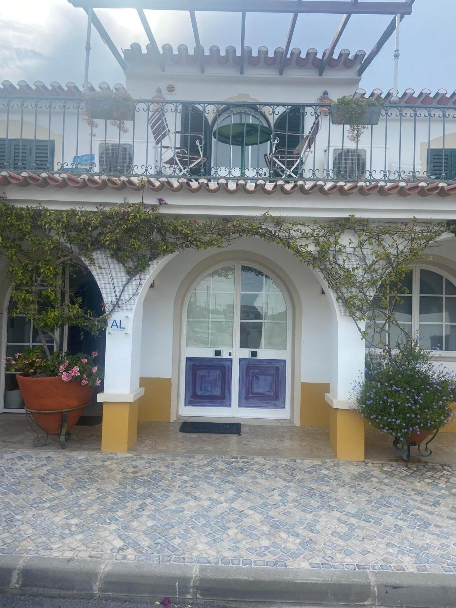 O Patio Hotel Fernao Ferro Luaran gambar